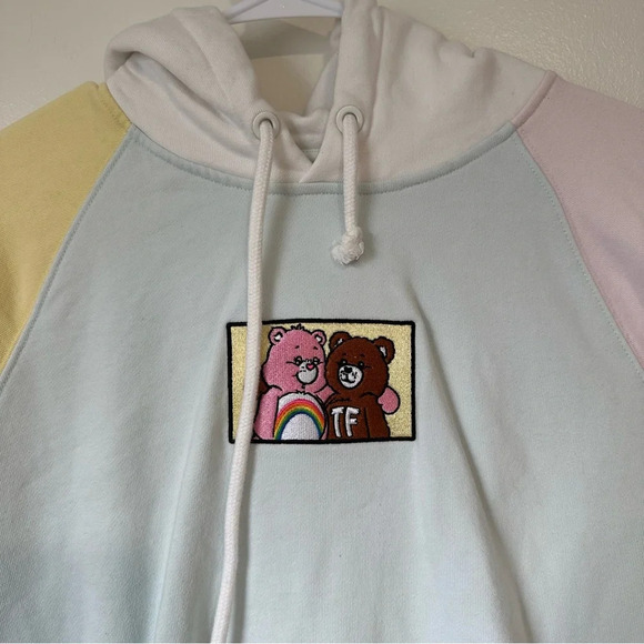 Teddy Fresh x Care Bears Hoodie Pastel size Medium - Picture 2 of 4